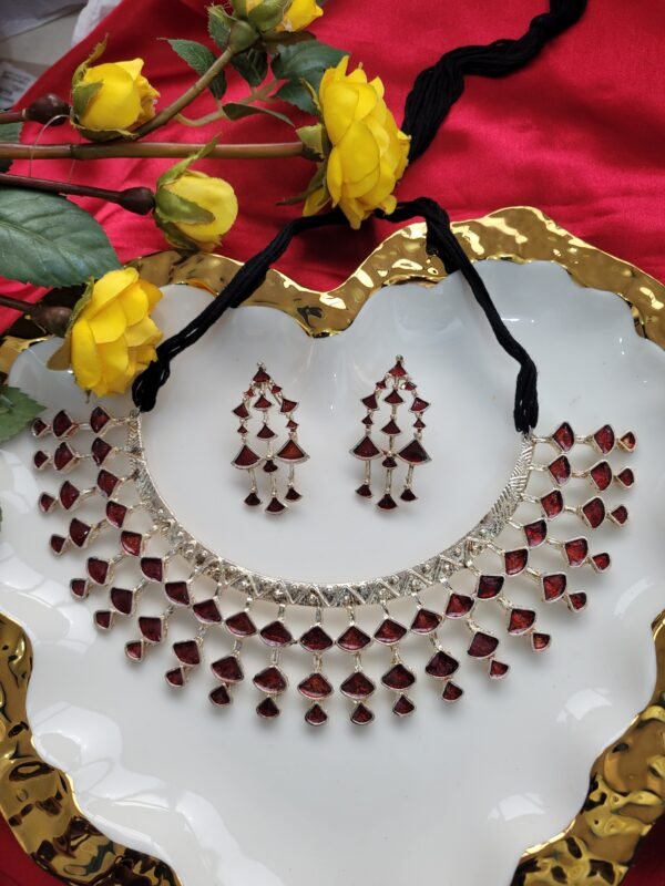 Red Enamel Set