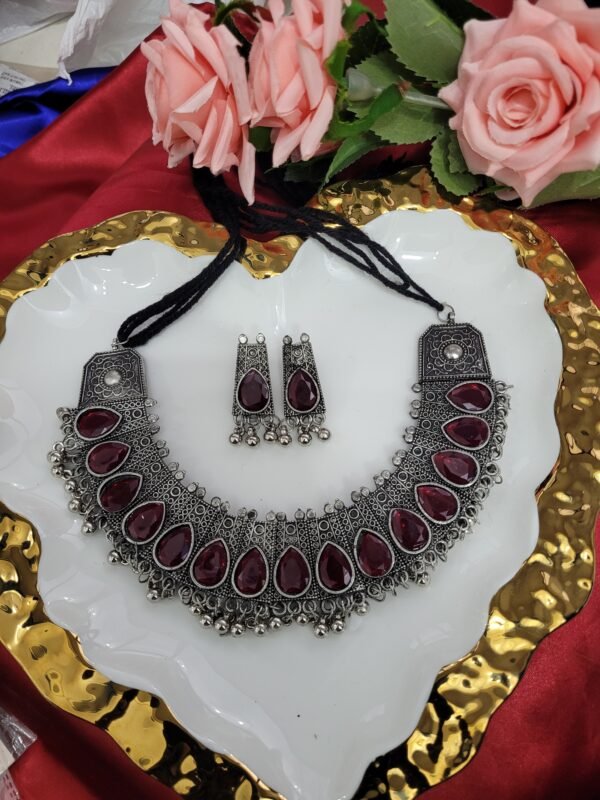 Oxidised Stone Set - Mahroon