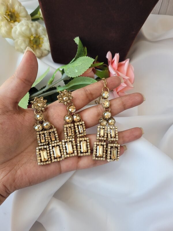 Kundan Stone Set - Golden - Image 3