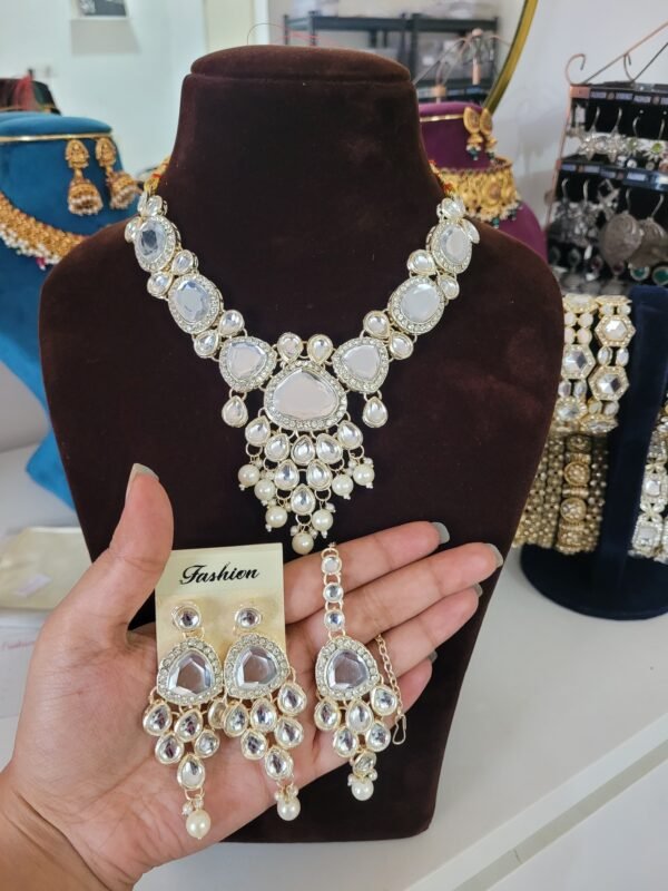 Shreeji Foil Kundan Set - Golden