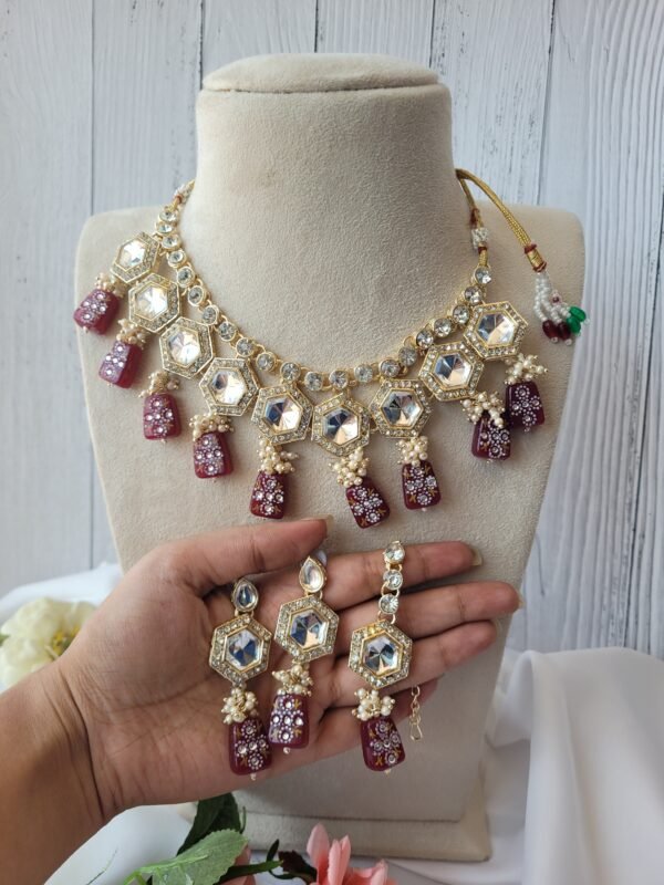 Anjali Kundan Set - Wine