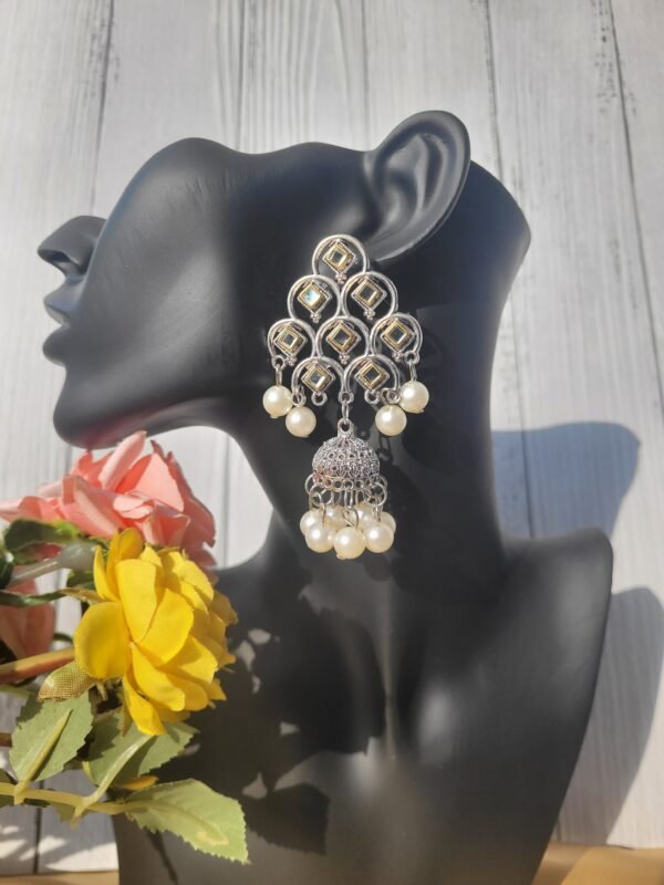 Sulochna Dual Tone Jhumki