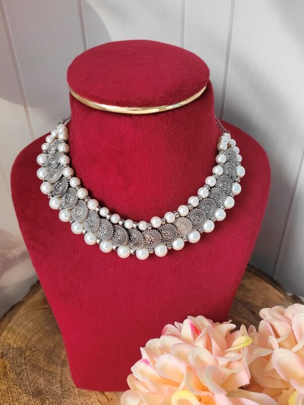 Pearl Oxidised Choker Set