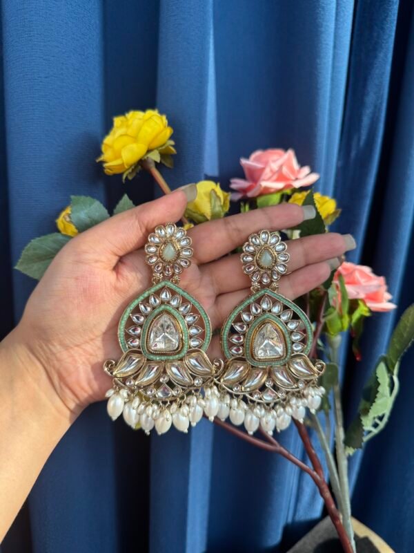 Sanya Kundan Earrings - Light Green
