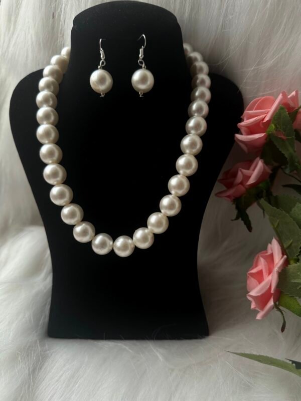 Pearl Set