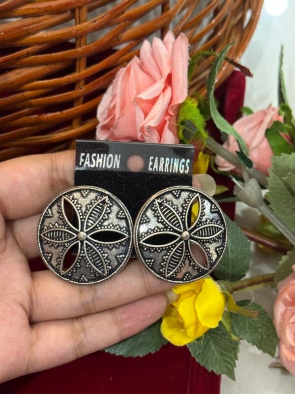 Anjali Brass Studs
