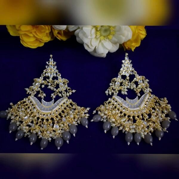 Jasmine Earrings - Grey