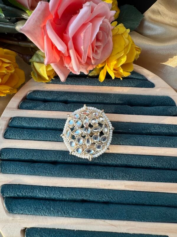 Kundan Stone Ring - Golden