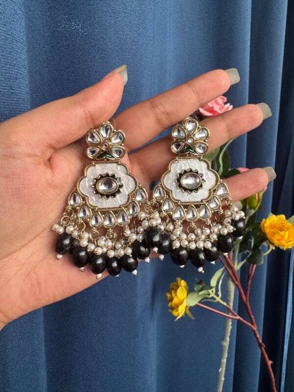 Abeera Marble Earrings - Black