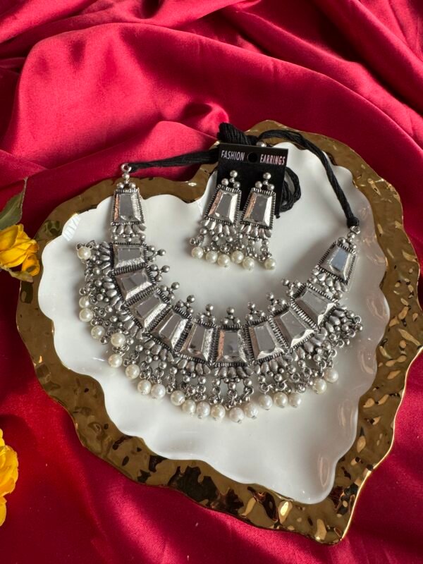 Mirror Choker Set