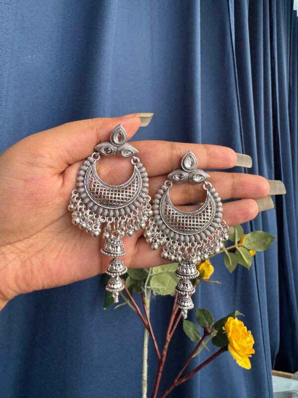 Anaya Unique Jhumka