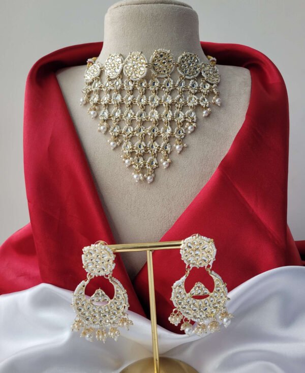 Shreshta Kundan Set - White